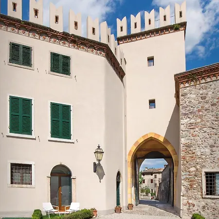 Il Primo Del Castello Lejlighed